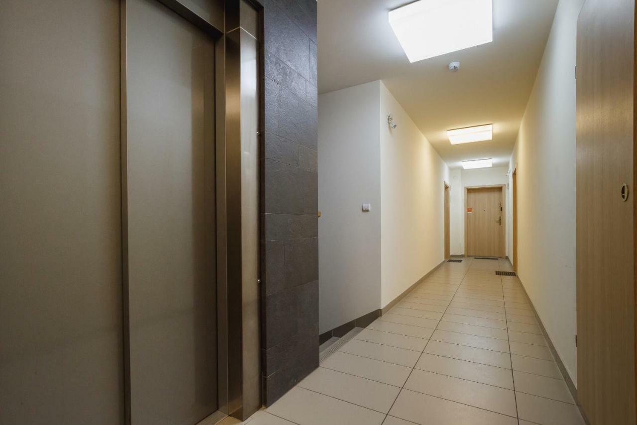 Apartments Kraków Masarska by Renters Cracóvia Exterior foto